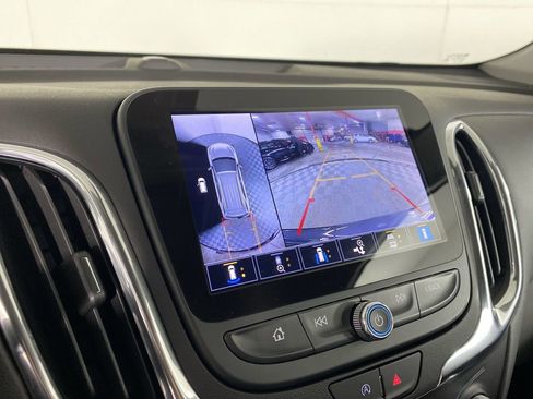 Certified 2023 Chevrolet Equinox LT image 18