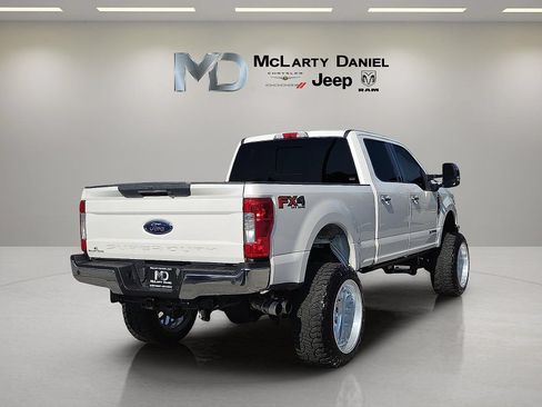 Used 2019 Ford F250 Lariat w/ Lariat Ultimate Package AWD/4WD image 5