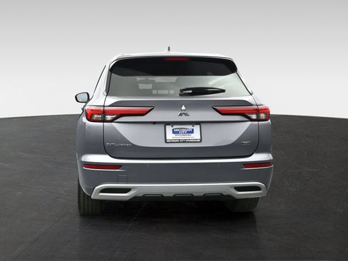 Used 2022 Mitsubishi Outlander SEL FWD image 3