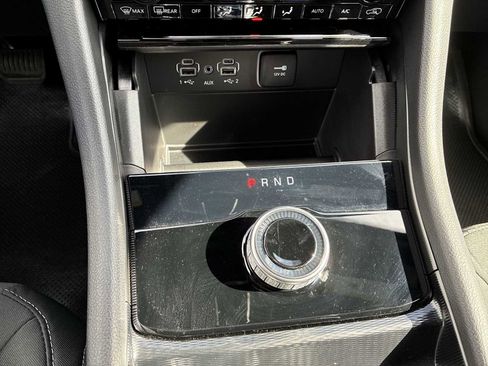 New 2026 Jeep Grand Cherokee Laredo AWD/4WD image 20