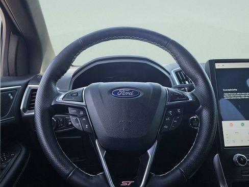 Used 2022 Ford Edge ST w/ Equipment Group 401A AWD/4WD image 32