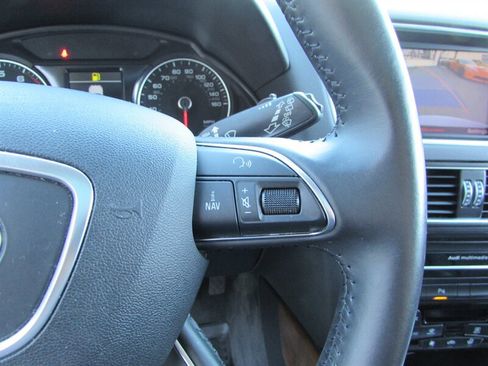 Used 2013 Audi Q5 2.0T Premium Plus w/ Premium Plus Pkg image 11