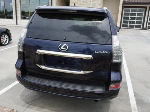 Used 2023 Lexus GX 460 Premium w/ Premium Package AWD/4WD image 7