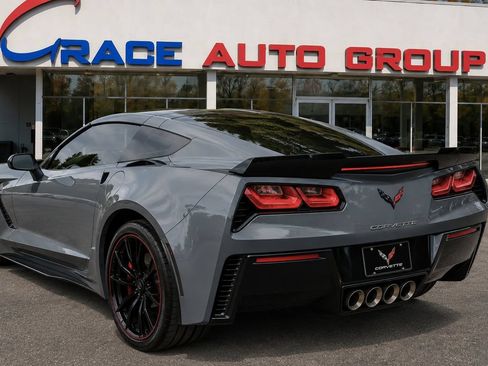 Used 2016 Chevrolet Corvette Z06 w/ 2LZ Preferred Equipment Group RWD image 2