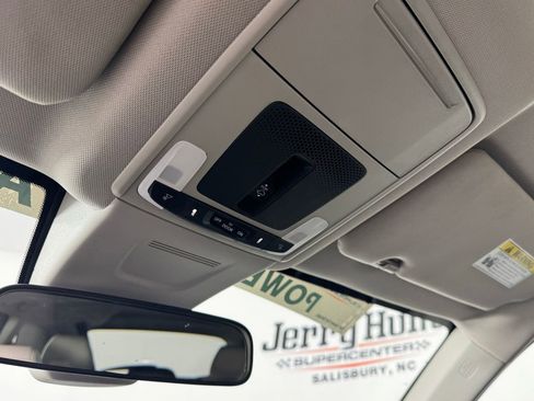 Used 2023 Honda CR-V EX image 22