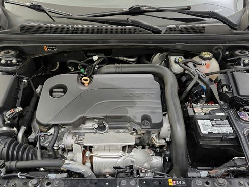 Used 2020 Chevrolet Malibu LT FWD image 28