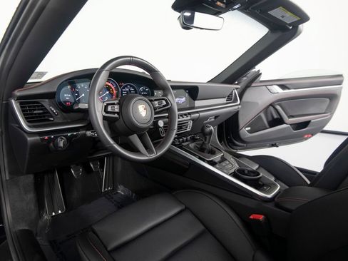 Certified 2022 Porsche 911 Carrera S RWD image 5