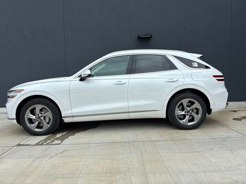 New 2026 Genesis GV70 2.5T AWD/4WD image 4