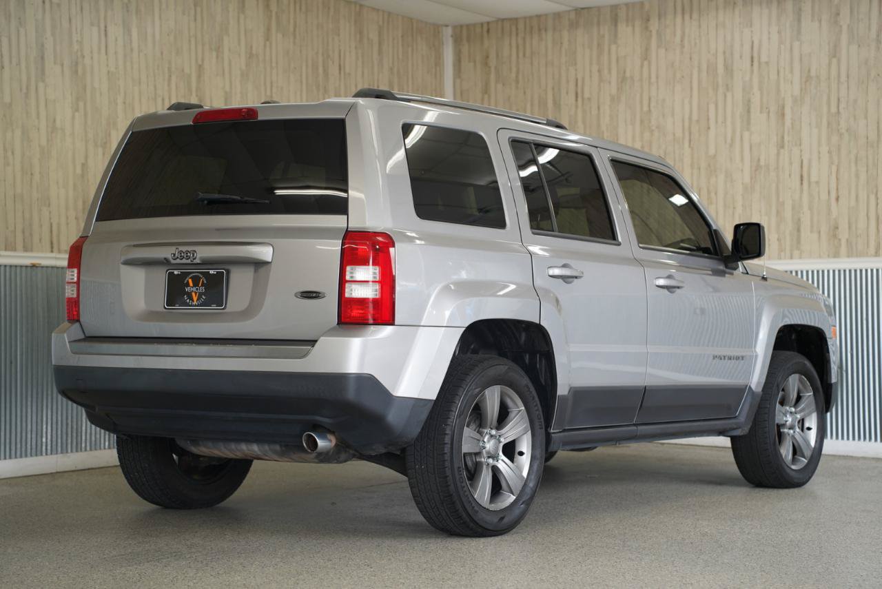 Used 2016 Jeep Patriot Sport w/ Power Value Group FWD image 10