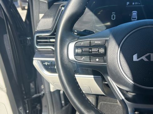 Used 2024 Kia Sportage EX FWD image 35
