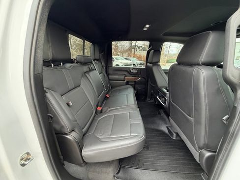 Used 2022 Chevrolet Silverado 2500 High Country w/ Z71 Off-Road Package AWD/4WD image 26