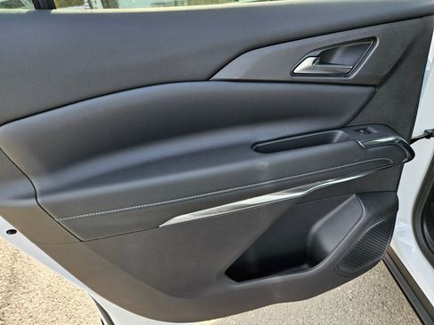 New 2026 Chevrolet Traverse LT w/ Sun and Wheel Package image 15