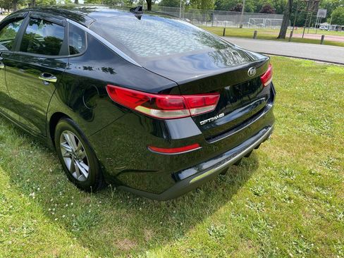 Used 2020 Kia Optima LX FWD image 25