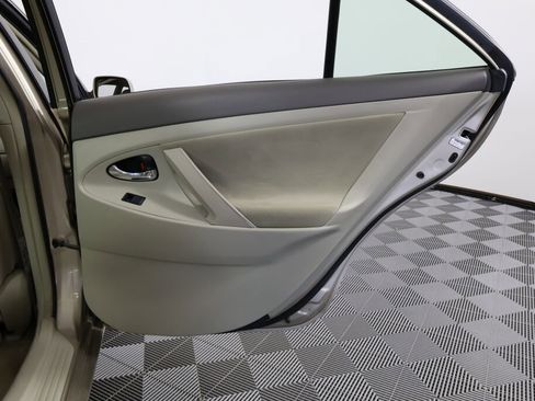 Used 2007 Toyota Camry Hybrid image 21