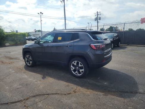 Used 2020 Jeep Compass Limited w/ Safety & Security Group AWD/4WD image 22