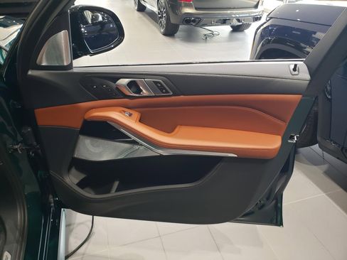 New 2026 BMW ALPINA XB7 AWD/4WD image 17