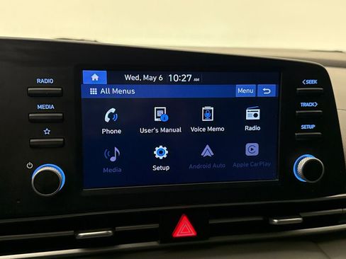 Used 2021 Hyundai Elantra SE FWD image 22