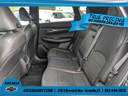 Used 2023 INFINITI QX50 Sport FWD image 15