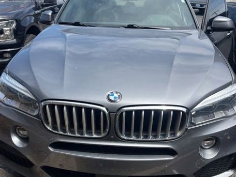 Used 2018 BMW X5 xDrive50i AWD/4WD image 1