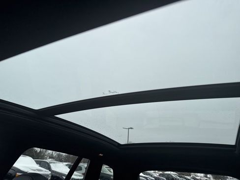 Used 2024 BMW X3 xDrive30i w/ Premium Package image 18