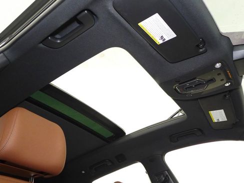 Used 2023 Audi Q5 2.0T Premium w/ Convenience Package image 18