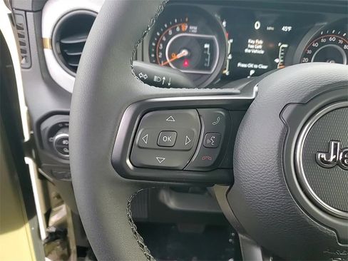 New 2026 Jeep Gladiator Sport image 14