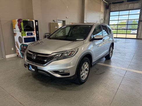 Used 2016 Honda CR-V EX image 2