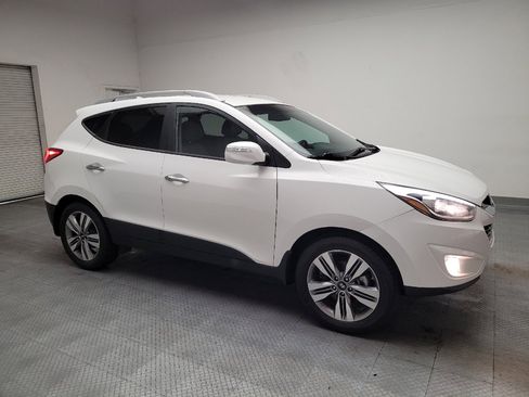 Used 2015 Hyundai Tucson Limited AWD/4WD image 11