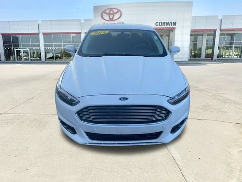 Used 2016 Ford Fusion SE FWD image 8