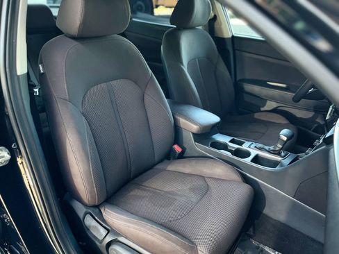 Used 2020 Kia Optima LX FWD image 25