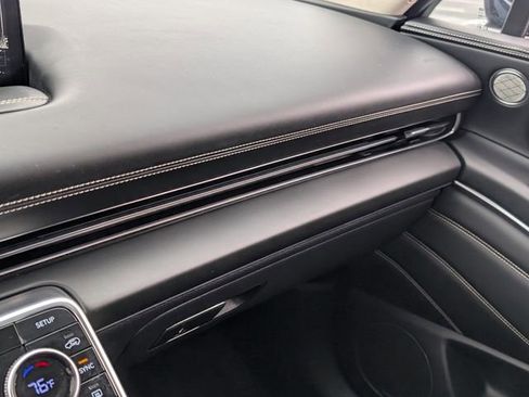 Used 2024 Genesis GV80 3.5T Prestige w/ Prestige Package image 31