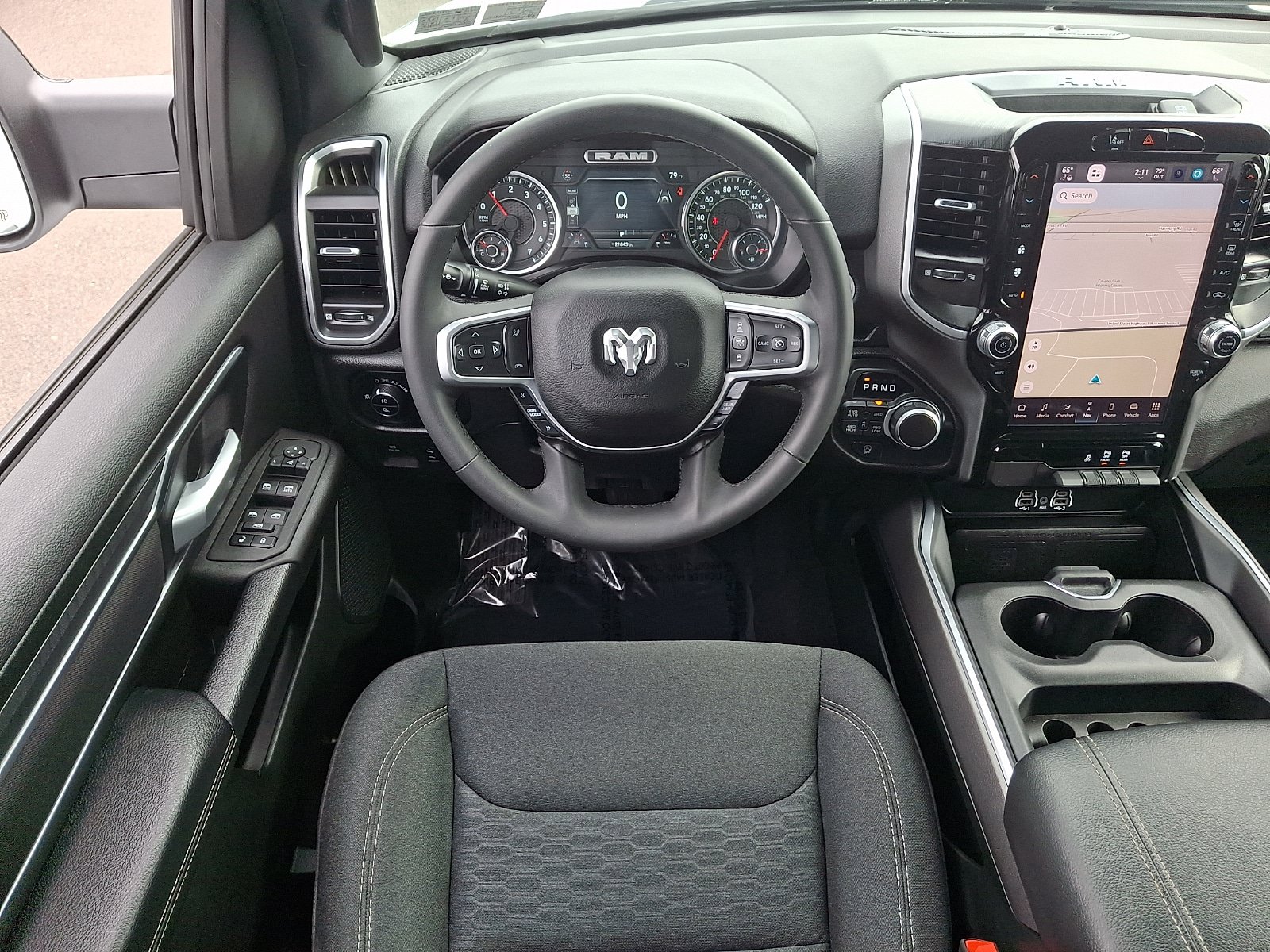 Used 2025 RAM 1500 Big Horn AWD/4WD image 11