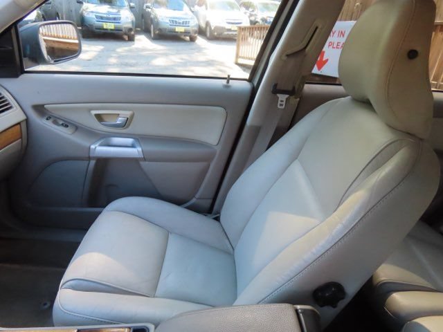 Used 2005 Volvo XC90 2.5T AWD/4WD image 18