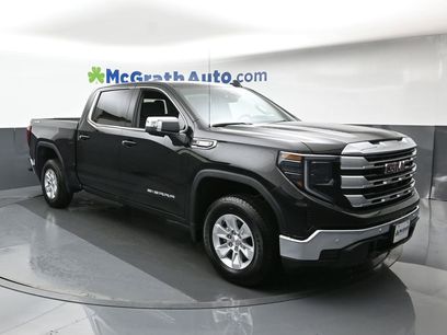 New 2025 GMC Sierra 1500 SLE w/ Preferred Package