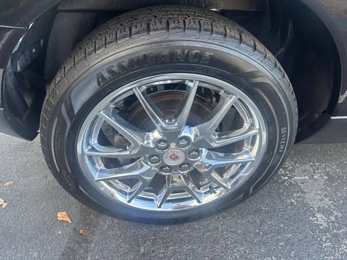 Used 2014 Cadillac SRX Luxury w/ Driver Awareness Package image 50