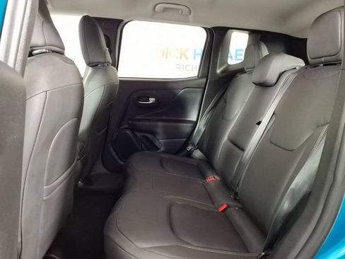 Used 2021 Jeep Renegade Limited AWD/4WD image 10