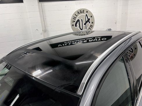 Used 2025 BMW X3 xDrive30i w/ Premium Package image 13