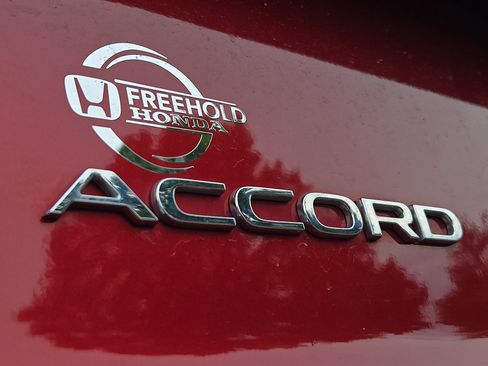 Used 2024 Honda Accord EX image 33