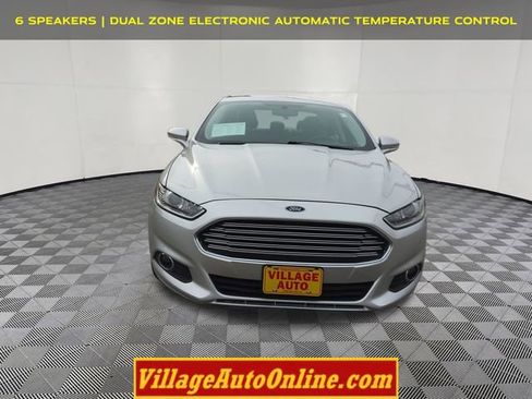 Used 2015 Ford Fusion SE image 6
