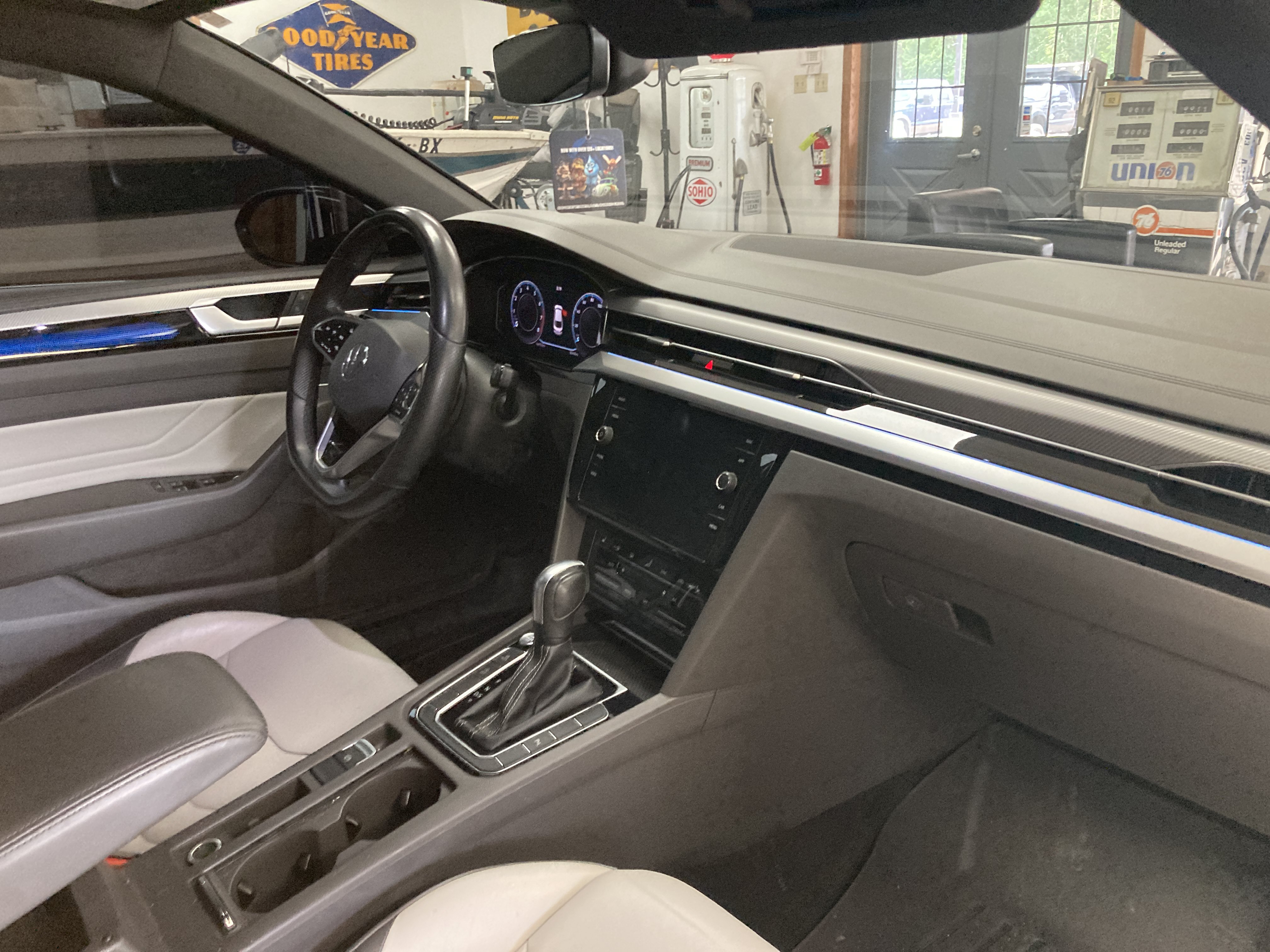 Used 2021 Volkswagen Arteon SEL FWD image 22