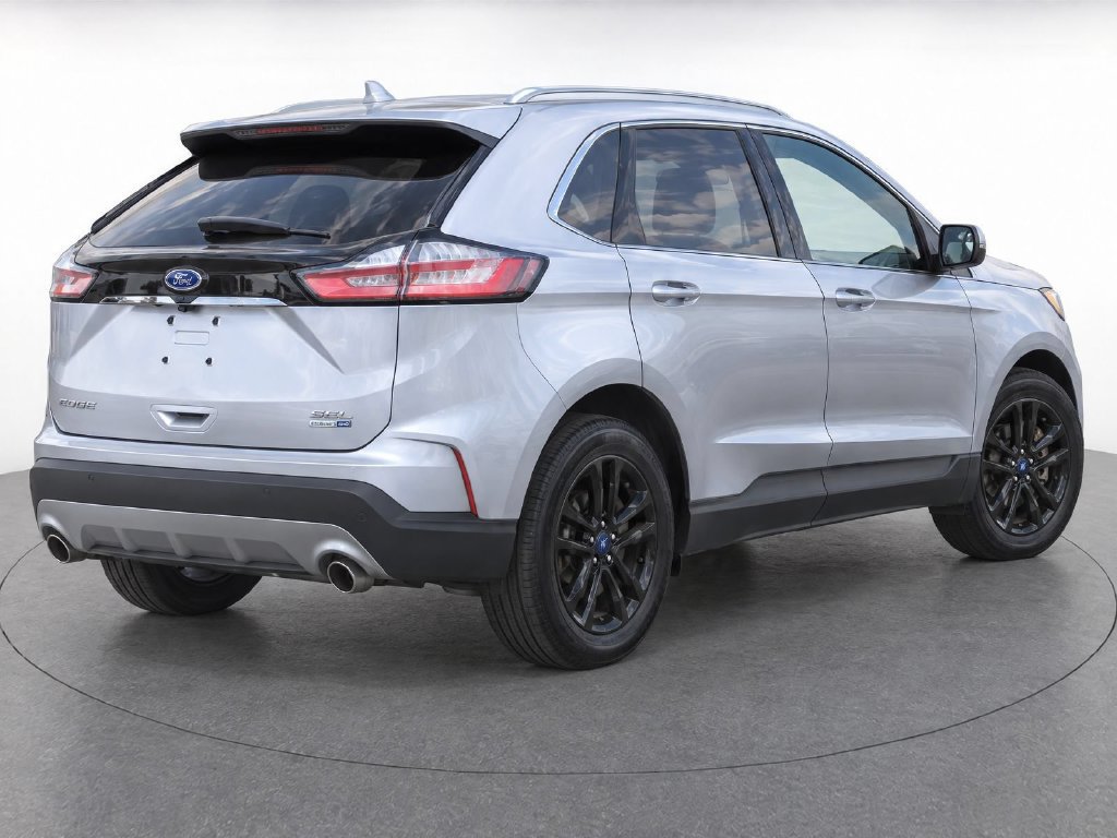 Used 2019 Ford Edge SEL AWD/4WD image 7