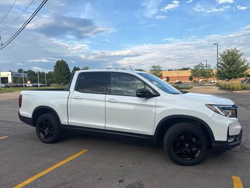 Used 2021 Honda Ridgeline Black Edition image 24