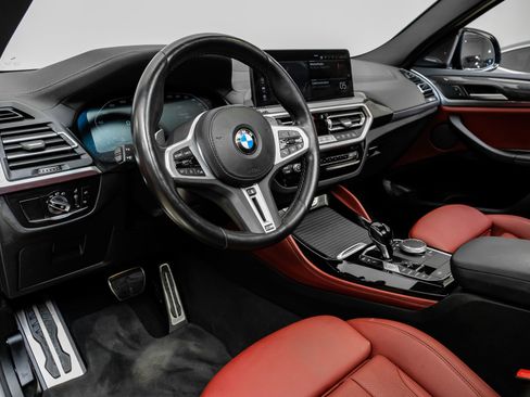Used 2024 BMW X4 M40i w/ Premium Package image 3