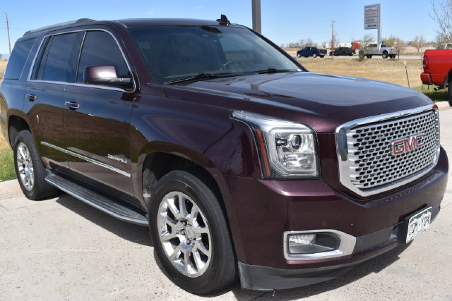 Used 2017 GMC Yukon Denali w/ Open Road Package AWD/4WD image 3