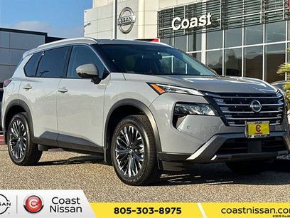 Used 2025 Nissan Rogue SL w/ Tech Package