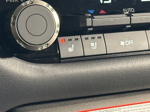 New 2026 Toyota Tundra Platinum image 32