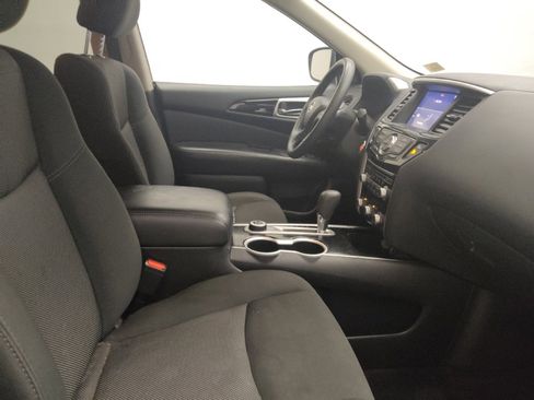Used 2020 Nissan Pathfinder S AWD/4WD image 21