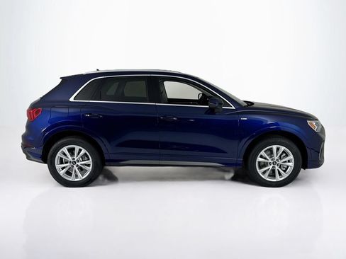 Used 2025 Audi Q3 2.0T Premium w/ Convenience Package AWD/4WD image 6