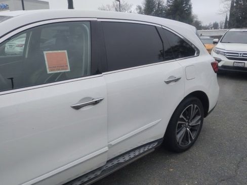 Used 2020 Acura MDX FWD w/ Technology Package image 3