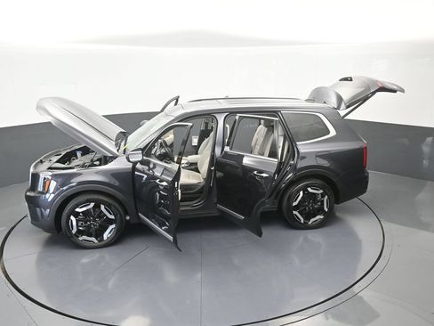 Used 2025 Kia Telluride S FWD image 67